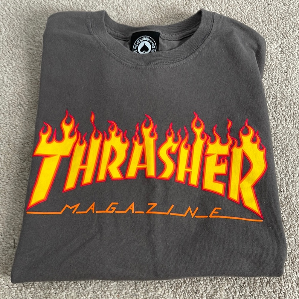 Thrasher t-shirt